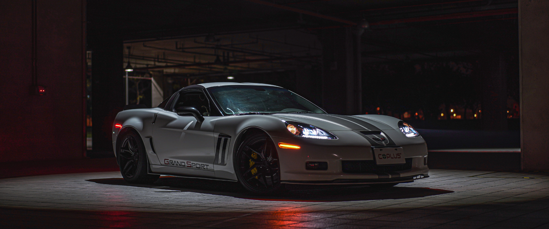 聚光燈下的焦點之王-Corvette C6改裝頭燈