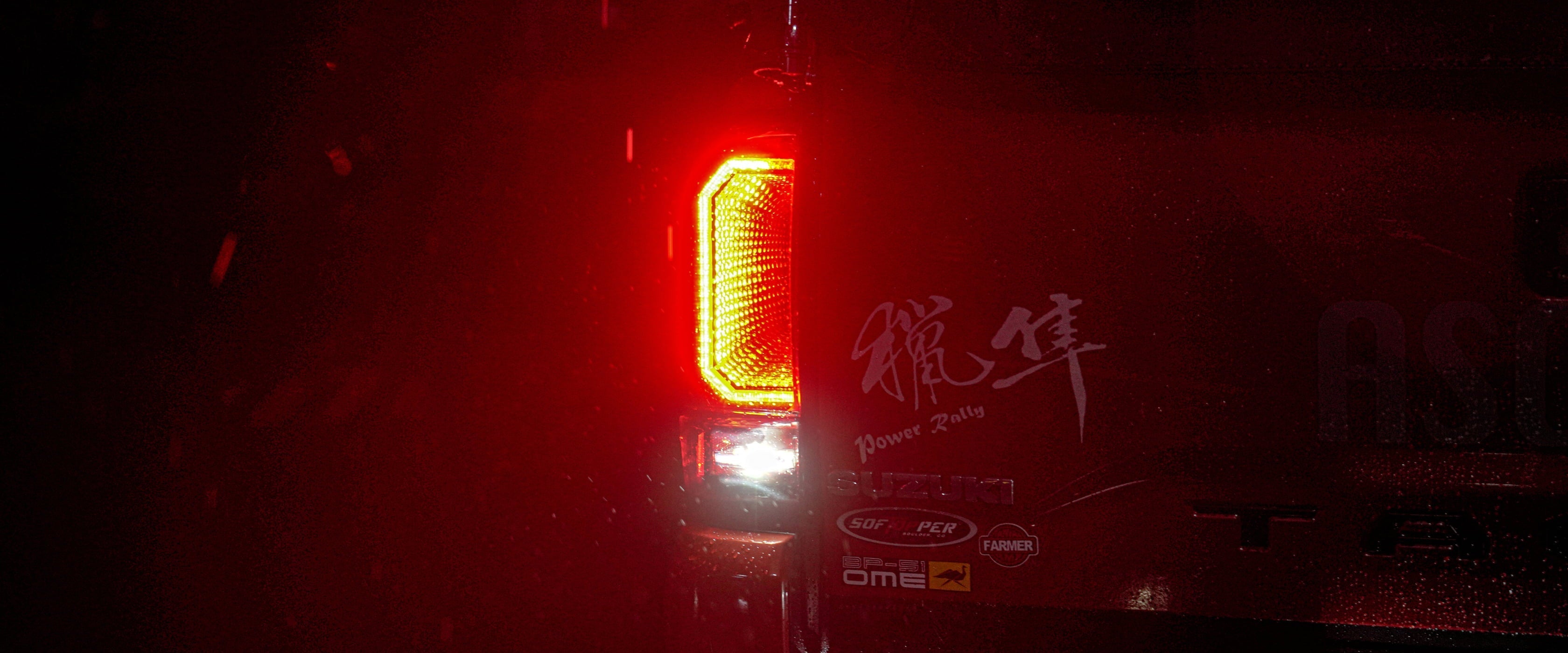 Tacoma隧道式尾燈,讓車尾有了深度與態度