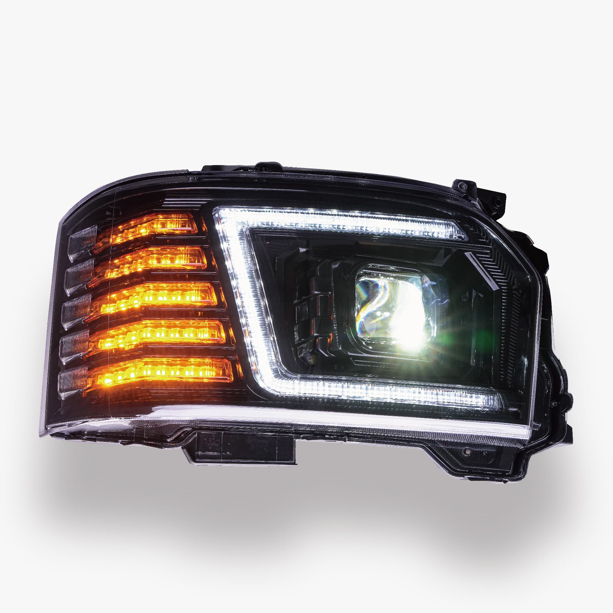 2013+ TOYOTA HIACE H200 headlight