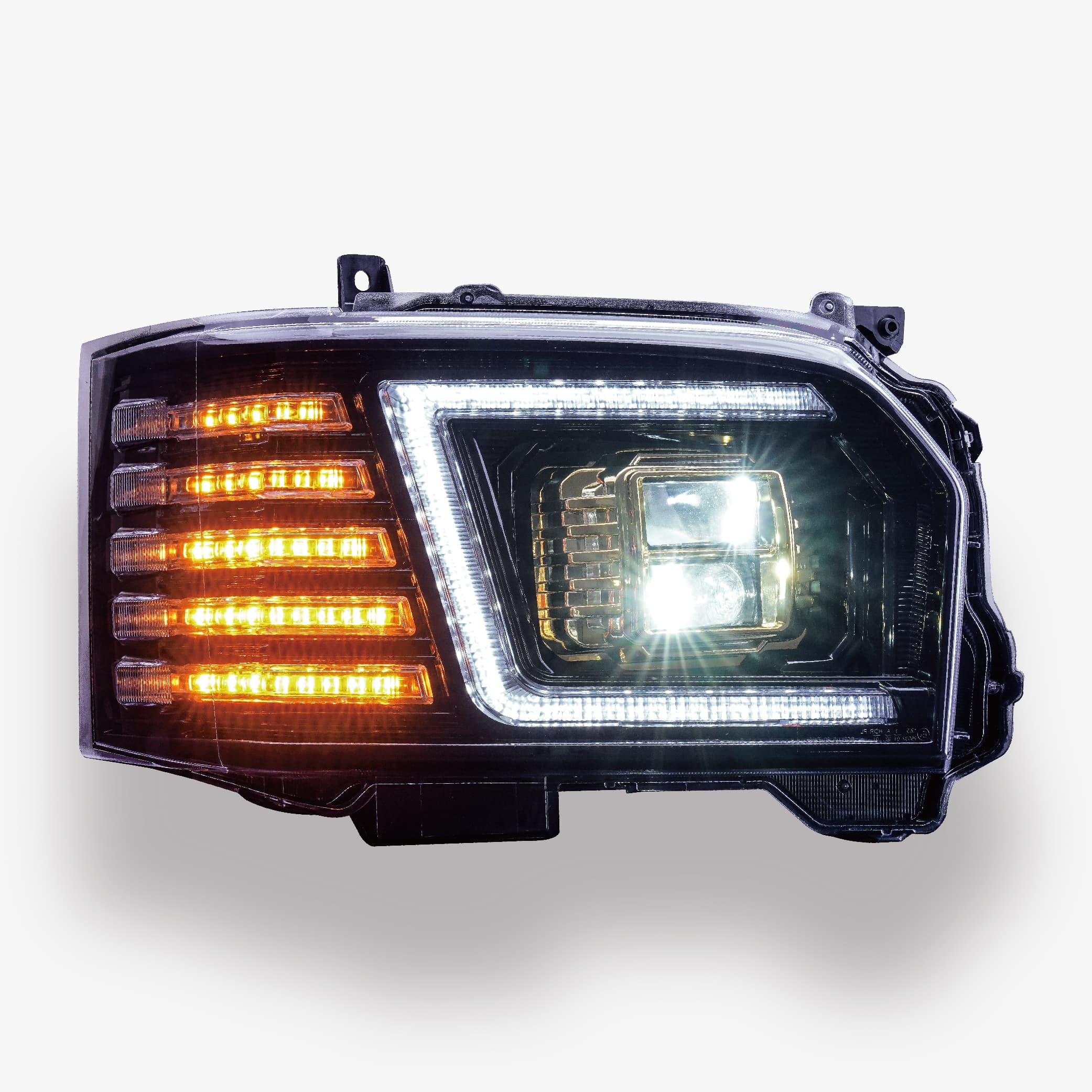 2013+ TOYOTA HIACE H200 headlight