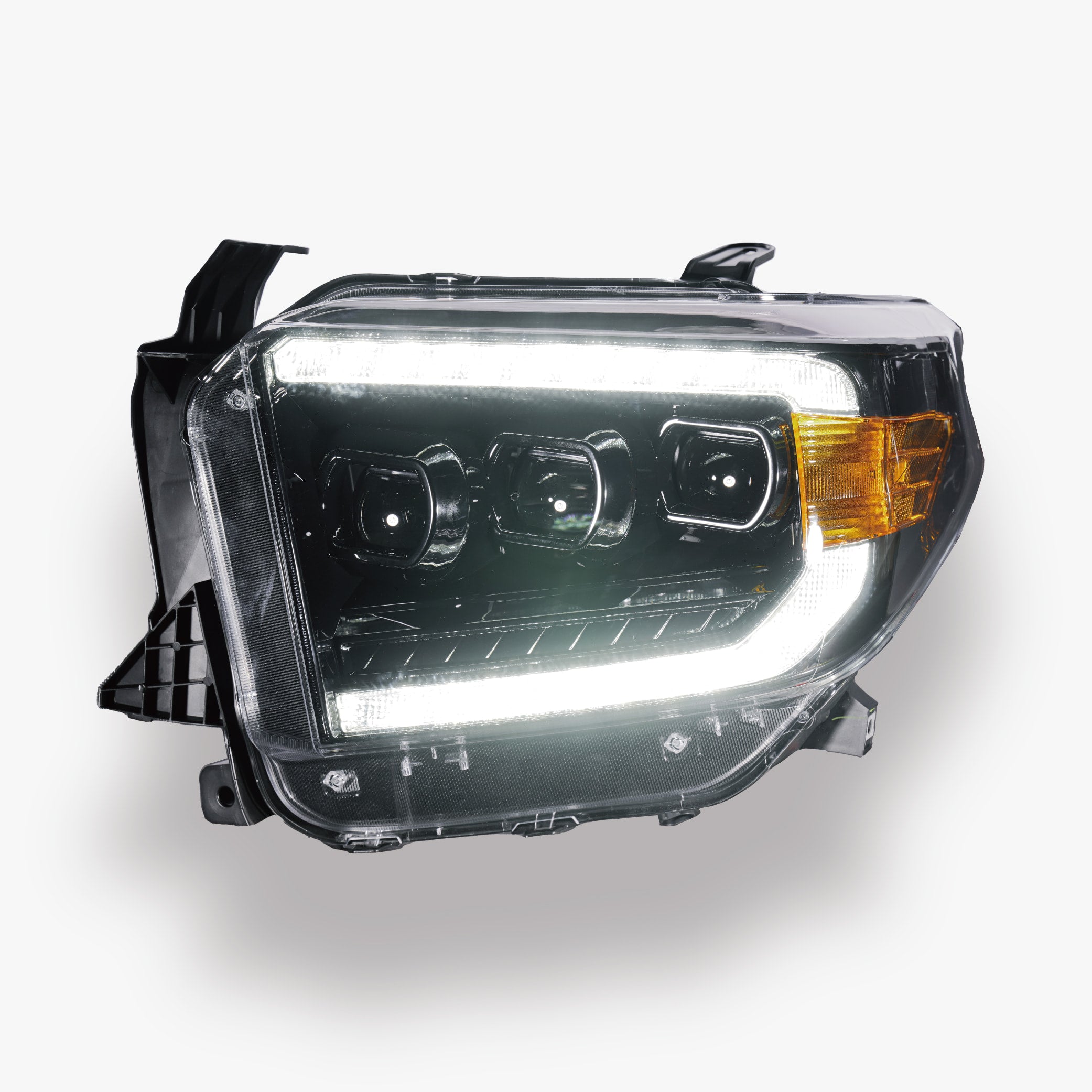 2014-2021 Toyota Tundra 頭燈