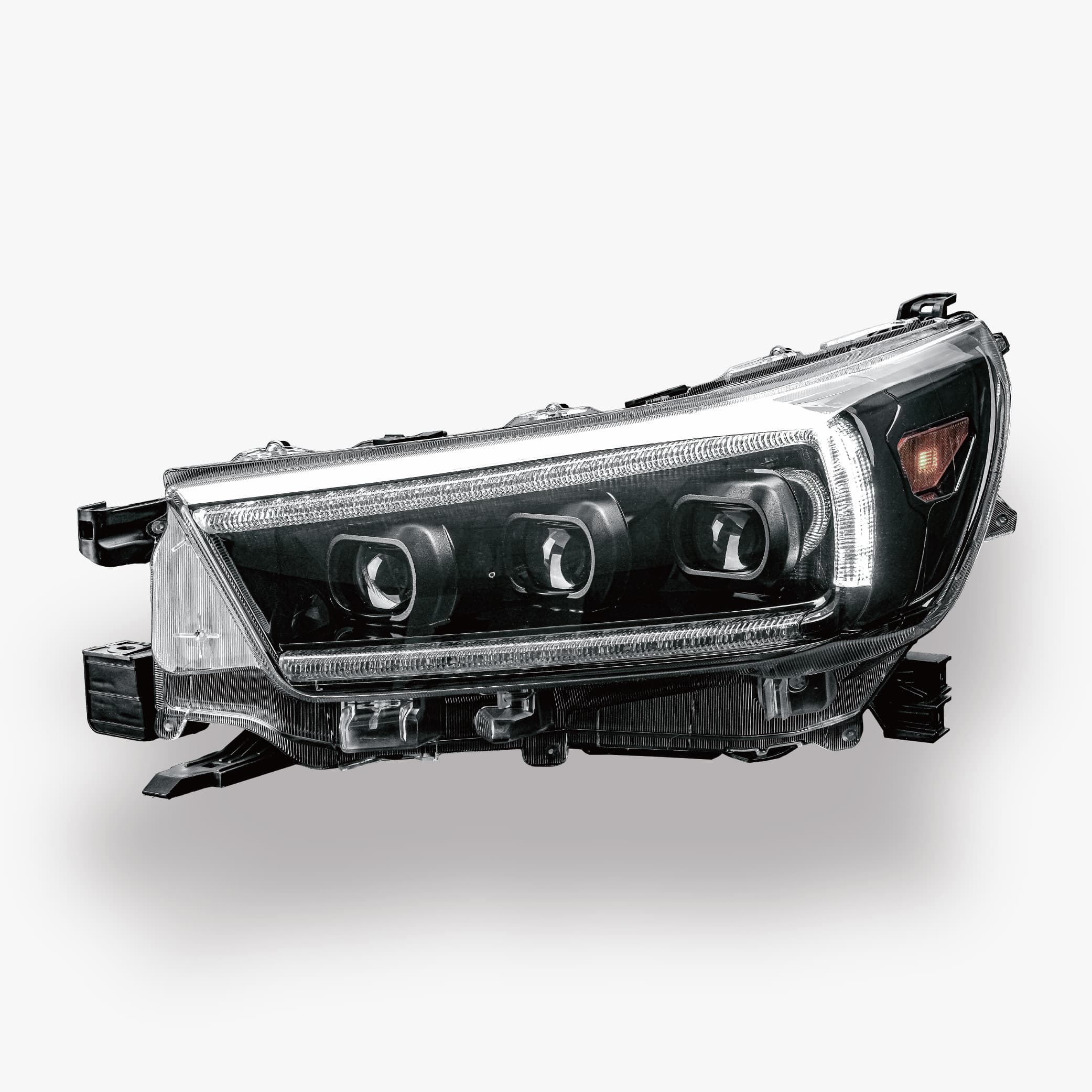 2021+ Toyota Hilux 頭燈