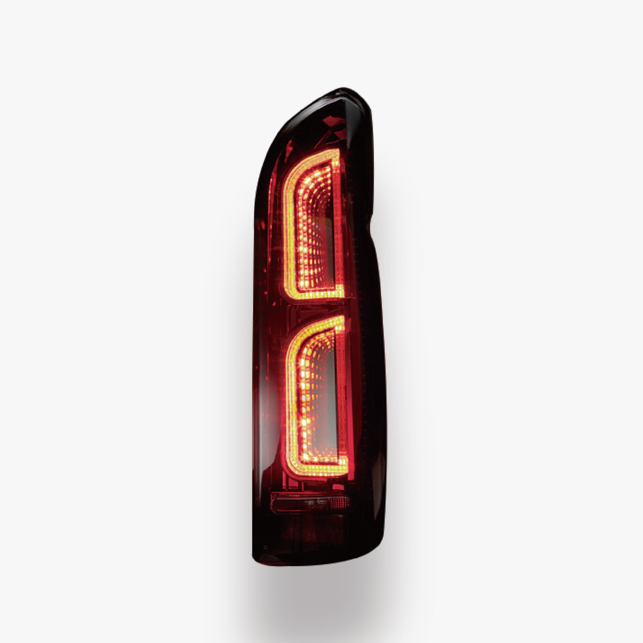 2004 Toyota Hiace H200 taillights